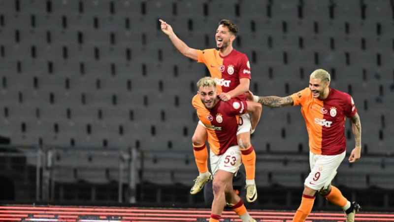 Galatasaray Karagümrük'ü 90'da attığı golle devirdi! Şampiyonluğa dev adım...